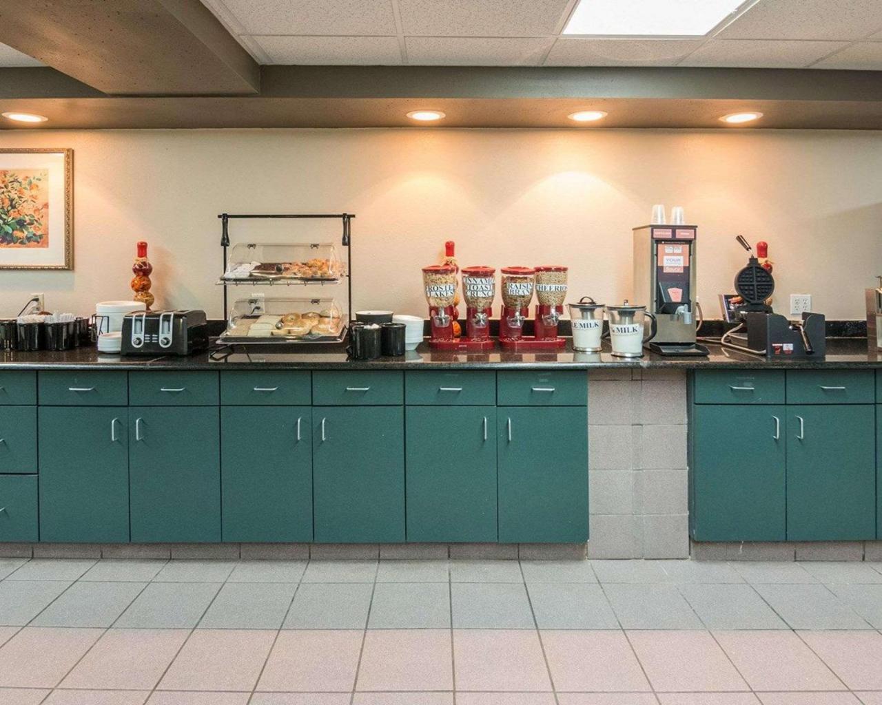 Economy Inn & Suites Shreveport Buitenkant foto