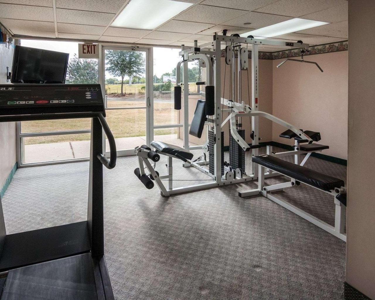 Economy Inn & Suites Shreveport Buitenkant foto